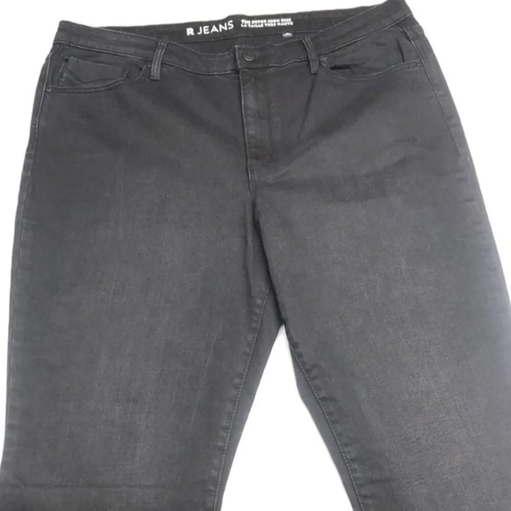 LIKE NEW R JEANS THE SUPER HIGH-RISE CROP BLACK JEANS 18/34x26 ⭐️